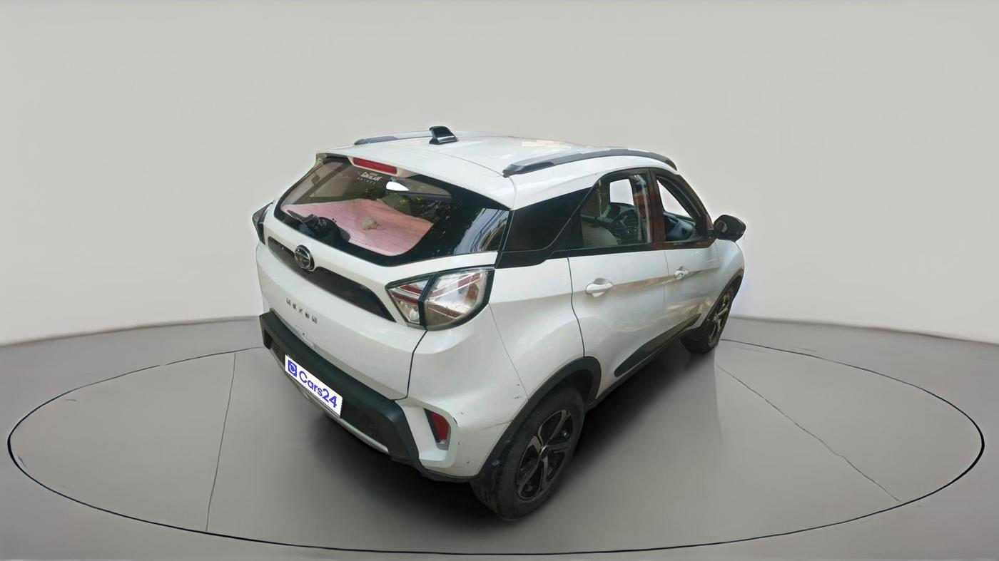 2023 Tata NEXON XZA PLUS LUXURY SUNROOF DIESEL, Diesel, Automatic, 83,720 km, exterior