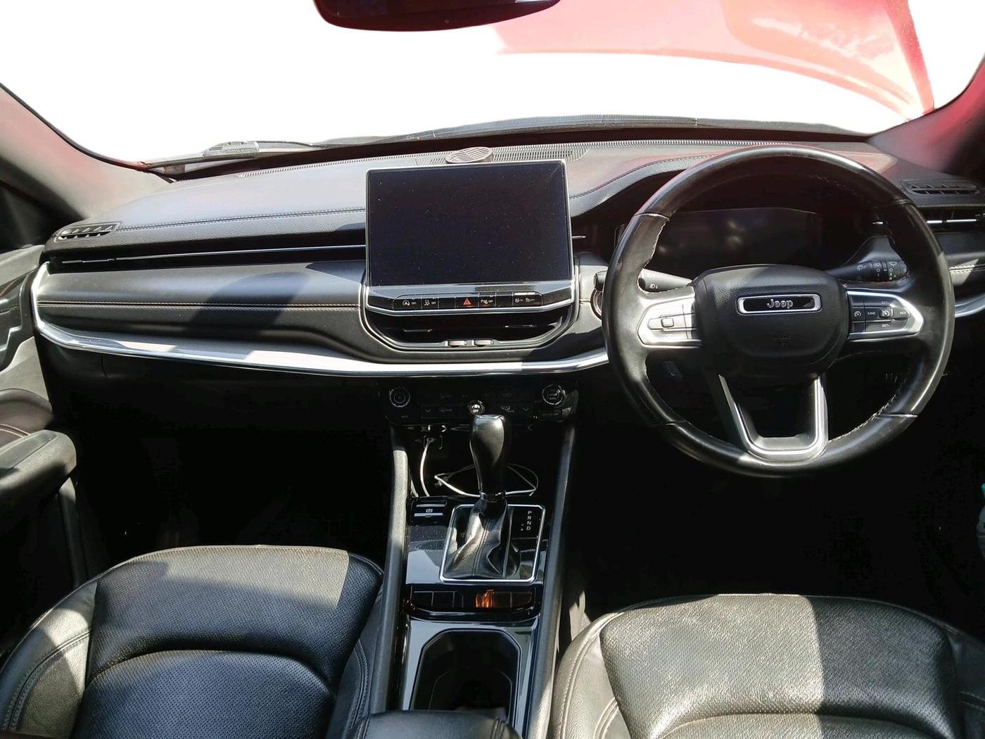 2022 Jeep Compass MODEL S (O) 1.4 PETROL DCT, Petrol, Automatic, 37,563 km, interior