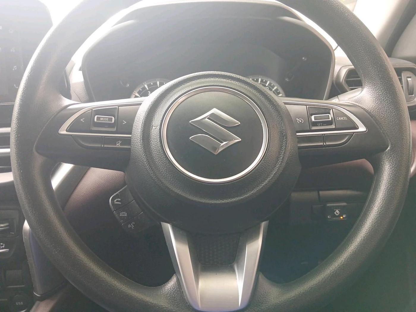 2025 Maruti Grand Vitara DELTA SMART HYBRID, Petrol, Manual, 20,560 km, interior