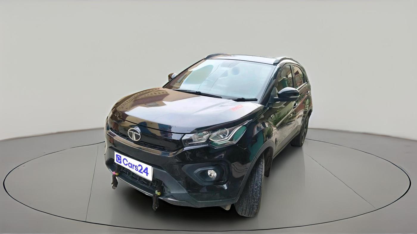 2023 Tata NEXON XZ PLUS LUXURY SUNROOF DIESEL, Diesel, Manual, 28,770 km, exterior
