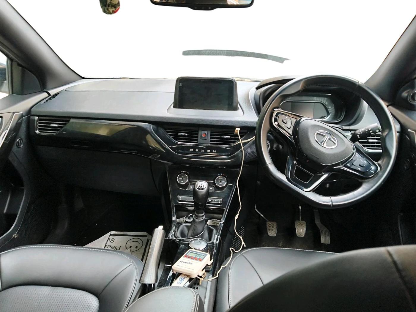2023 Tata NEXON XZ PLUS LUXURY SUNROOF DIESEL, Diesel, Manual, 28,770 km, interior