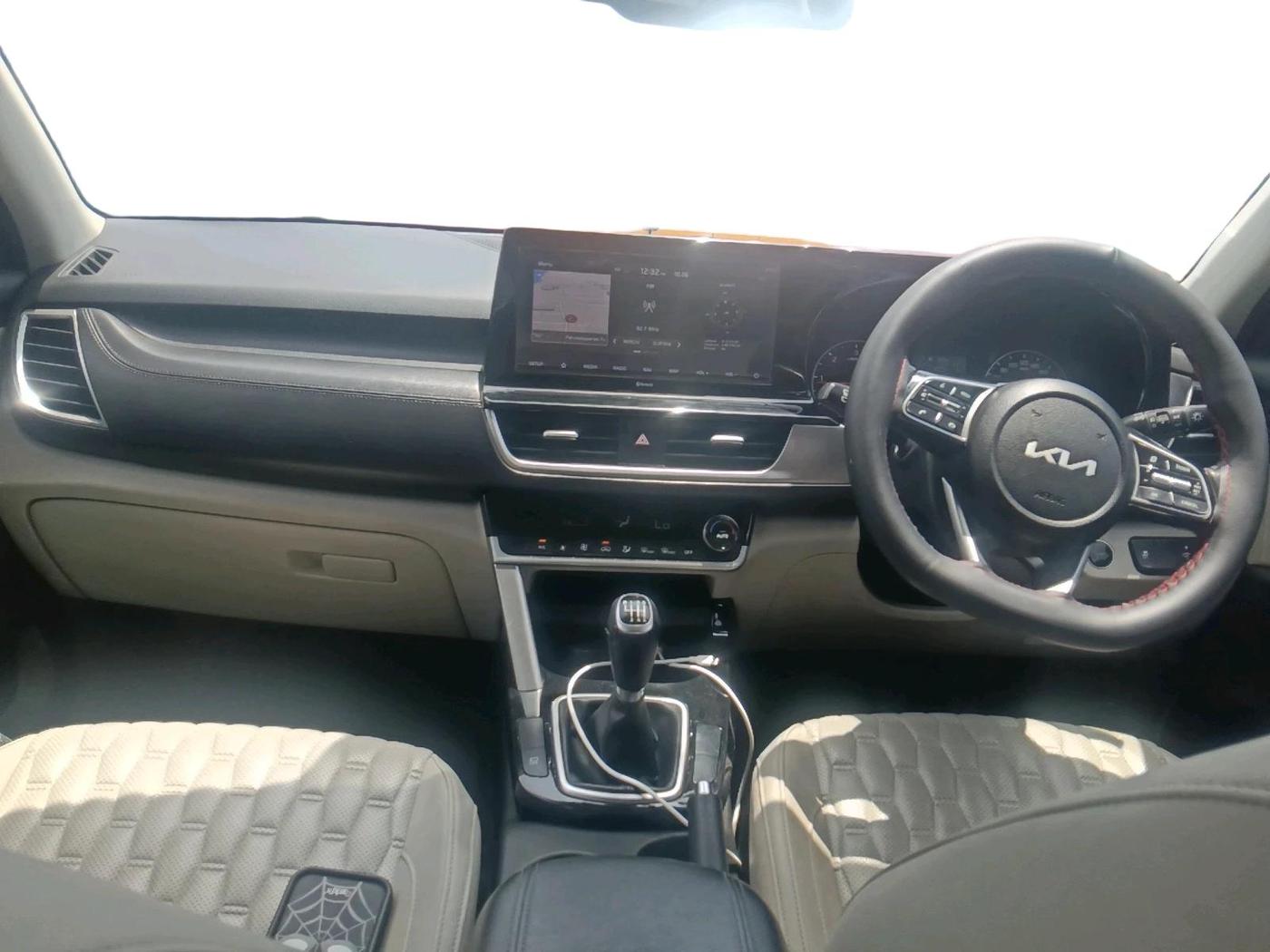 2022 KIA SELTOS HTX DIESEL 1.5, Diesel, Manual, 93,408 km, interior