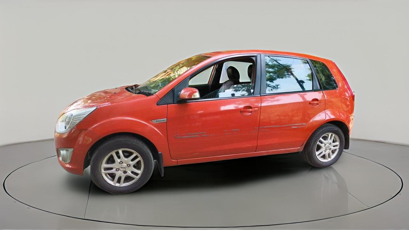 2015 Ford Figo TITANIUM 1.4 DIESEL, Diesel, Manual, 89,294 km, exterior