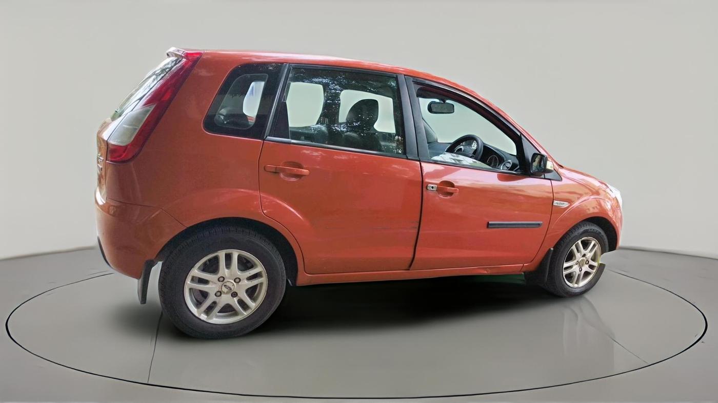 2015 Ford Figo TITANIUM 1.4 DIESEL, Diesel, Manual, 89,294 km, exterior