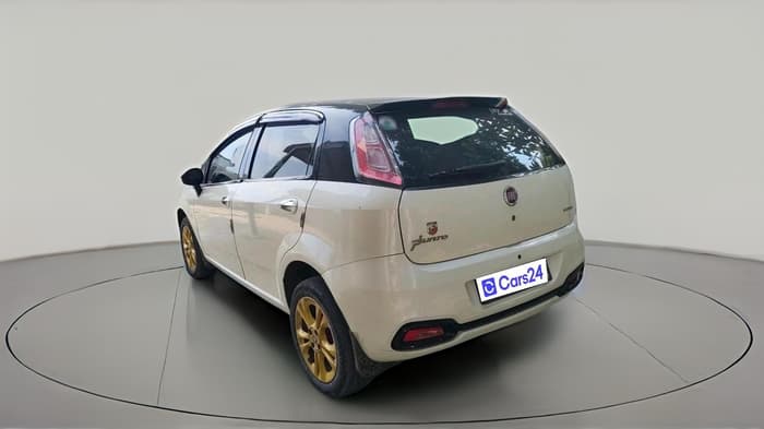 2015 Fiat Punto EVO EMOTION 1.3 MULTIJET, Diesel, Manual, 87,026 km, exterior
