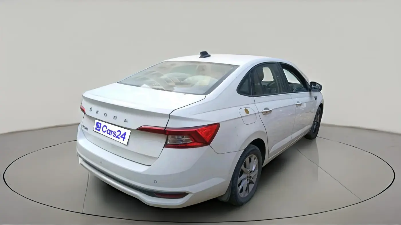 2022 Skoda SLAVIA AMBITION 1.0L TSI MT, Petrol, Manual, 83,381 km, exterior