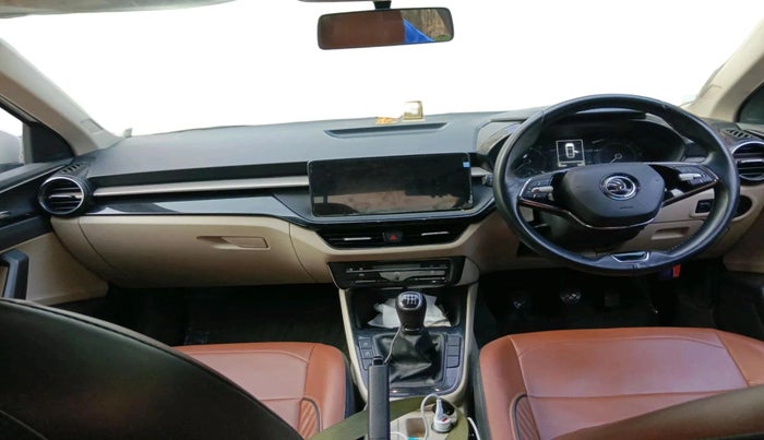 2022 Skoda SLAVIA AMBITION 1.0L TSI MT, Petrol, Manual, 83,381 km, interior