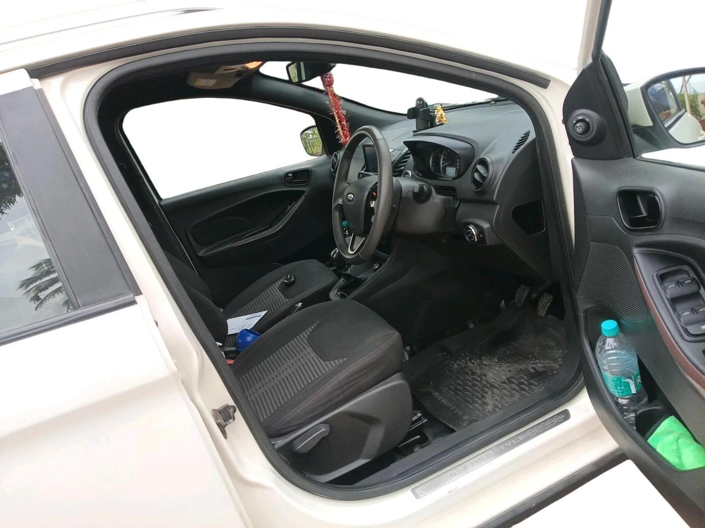 2021 Ford FREESTYLE TITANIUM PLUS 1.2 PETROL, Petrol, Manual, 17,195 km, interior