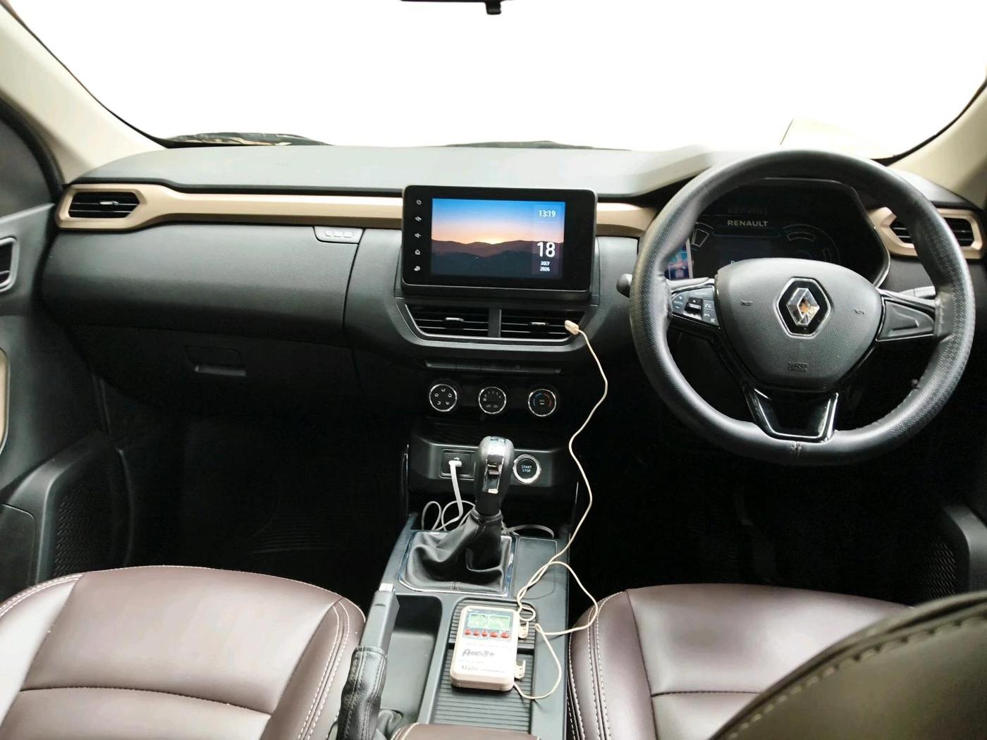 2021 Renault Kiger RXT AMT, Petrol, Automatic, 16,047 km, interior