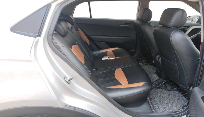 2018 Hyundai Creta SX PLUS AT 1.6 DIESEL, Diesel, Automatic, 68,066 km, interior