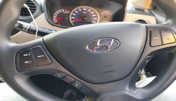 2017 Hyundai Grand i10 SPORTZ (O) 1.2 KAPPA VTVT, Petrol, Manual, 37,242 km, interior