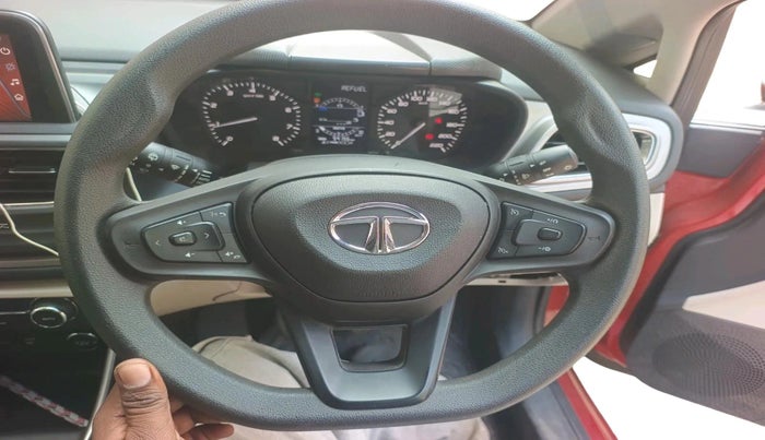 2022 Tata ALTROZ XZ PETROL, Petrol, Manual, 54,157 km, interior