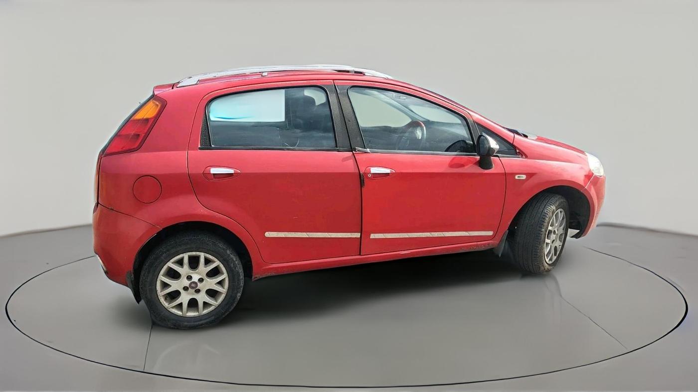 2013 Fiat Grand Punto EMOTION PACK 1.3, Diesel, Manual, 1,50,001 km, exterior