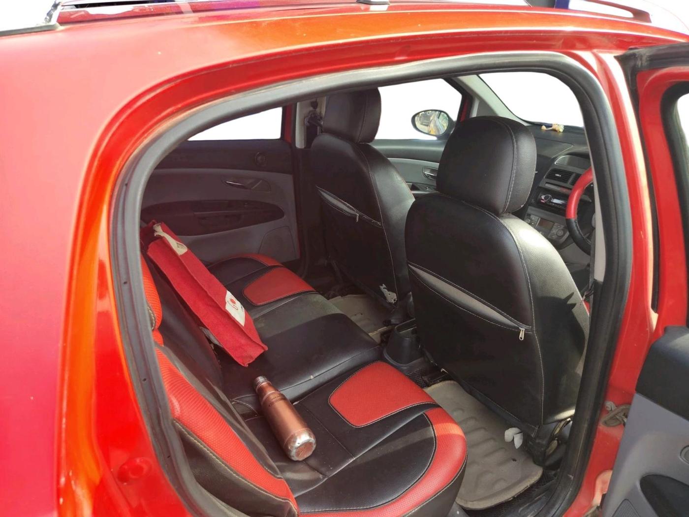 2013 Fiat Grand Punto EMOTION PACK 1.3, Diesel, Manual, 1,50,001 km, interior