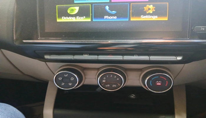 2019 Renault TRIBER RXZ, Petrol, Manual, 1,70,911 km, interior