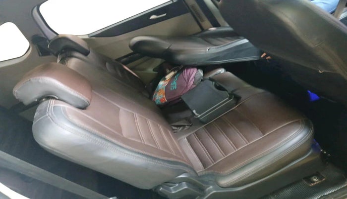 2019 Renault TRIBER RXZ, Petrol, Manual, 1,70,911 km, interior