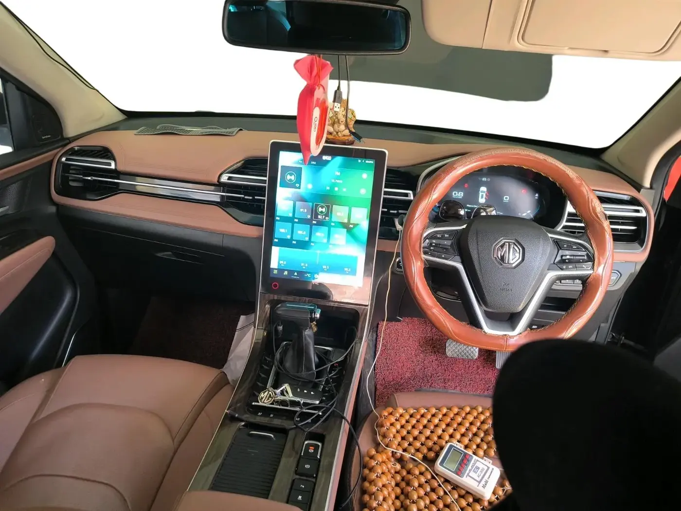 2023 MG HECTOR PLUS SAVVY PRO 1.5 TURBO CVT 6 STR, Petrol, Automatic, 15,50,000 km, interior