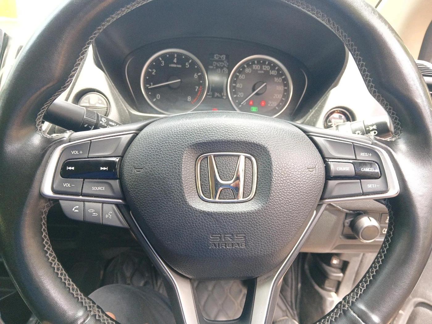 2023 Honda City 1.5L I-VTEC V MT 5TH GEN, Petrol, Manual, 42,044 km, interior