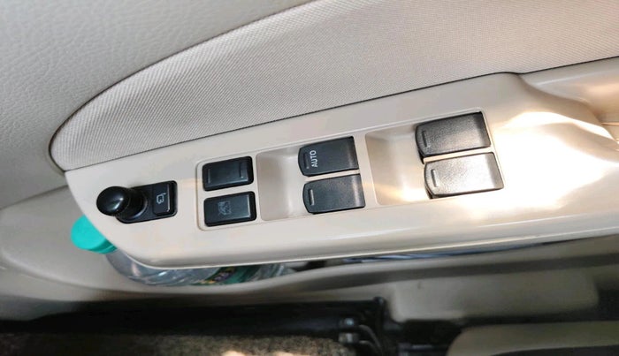 2016 Maruti Swift Dzire VDI ABS, Diesel, Manual, 95,857 km, interior