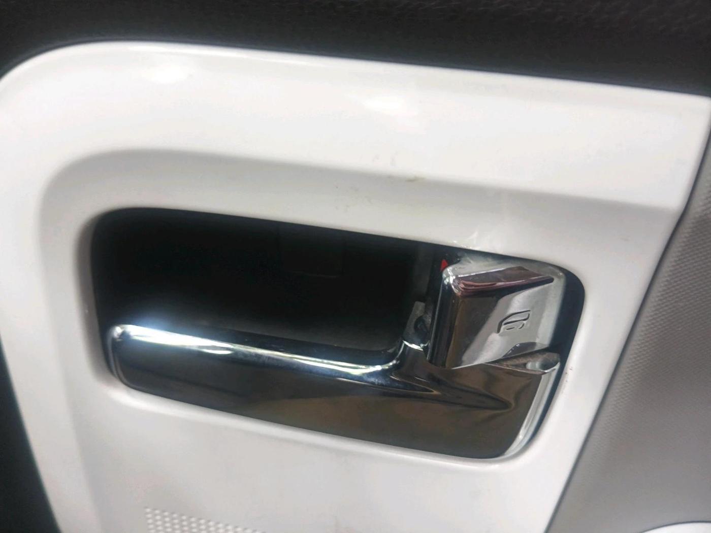 2023 MG COMET PACE, Electric, Automatic, 13,107 km, interior