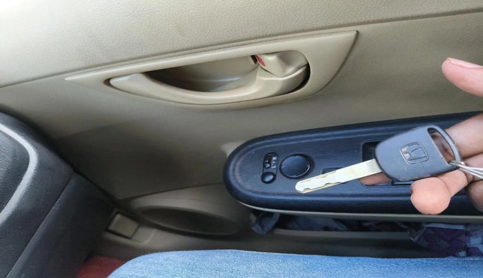 2015 Honda Amaze 1.2L I-VTEC SX, Petrol, Manual, 81,698 km, interior