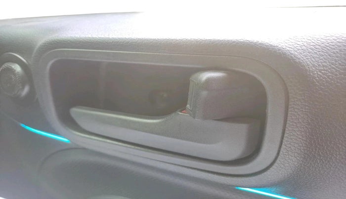 2021 Mahindra Thar LX PETROL HT 4WD AT, Petrol, Automatic, 39,807 km, interior