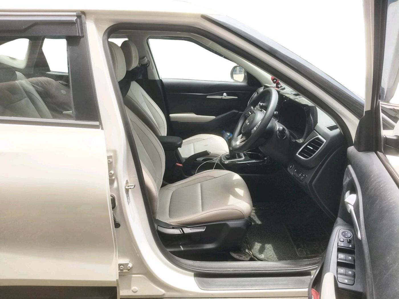 2022 KIA SELTOS HTK PLUS 1.5 IMT, Petrol, Manual, 11,079 km, interior