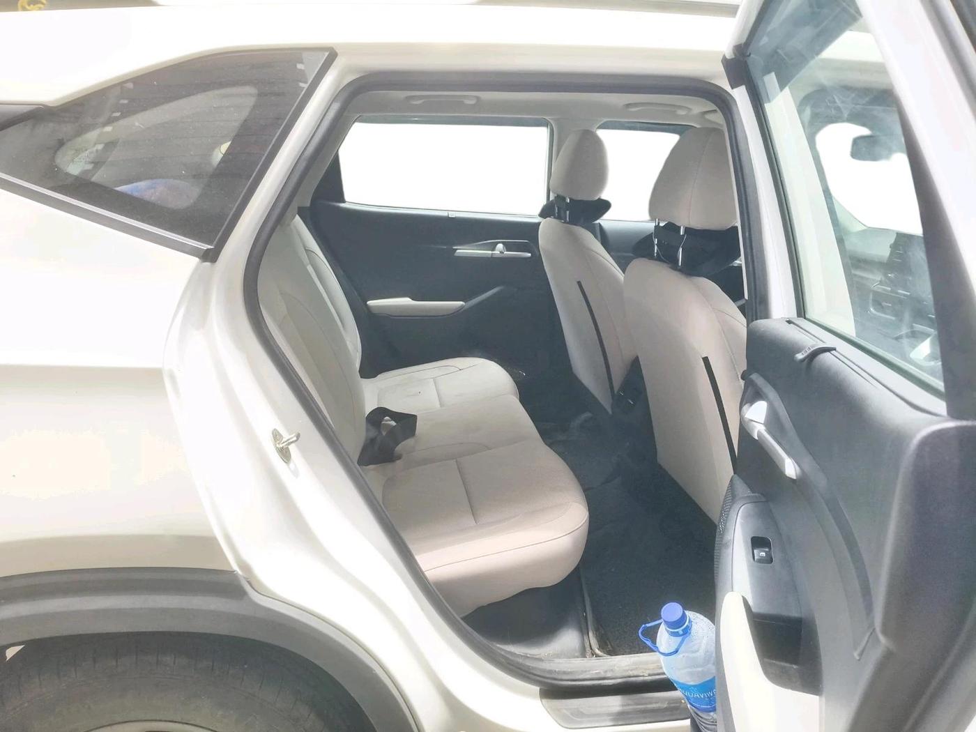 2022 KIA SELTOS HTK PLUS 1.5 IMT, Petrol, Manual, 11,079 km, interior