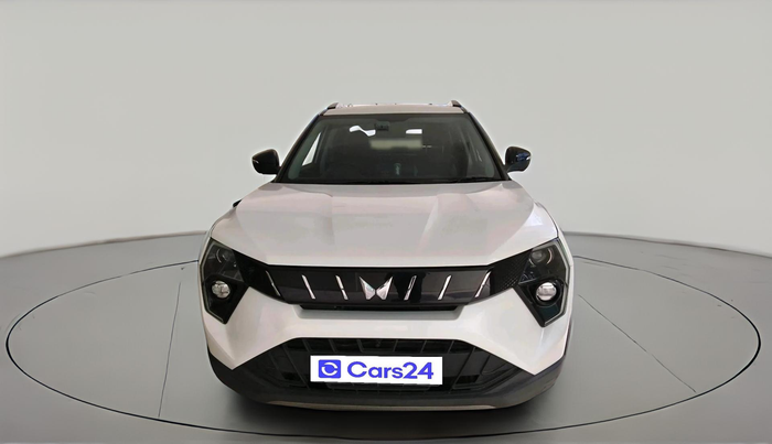 2025 Mahindra XUV 3XO MX2 Pro 1.2 L TCMPFI AT, Petrol, Automatic, 6,582 km, exterior