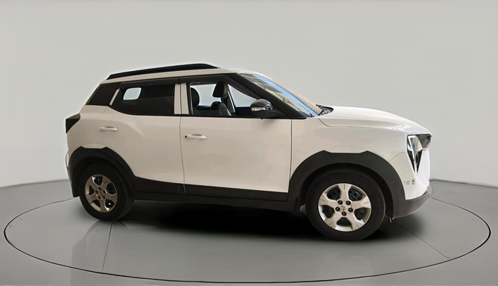 2025 Mahindra XUV 3XO MX2 Pro 1.2 L TCMPFI AT, Petrol, Automatic, 6,582 km, exterior