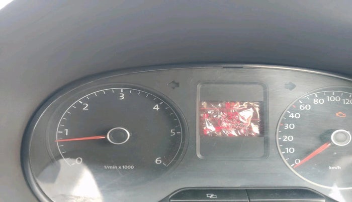 2011 Volkswagen Vento HIGHLINE DIESEL 1.6, Diesel, Manual, 1,35,441 km, interior