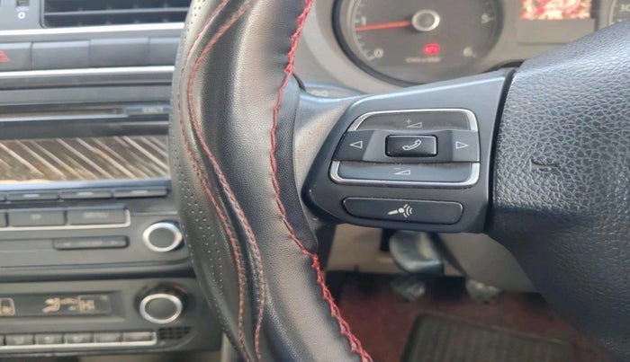 2011 Volkswagen Vento HIGHLINE DIESEL 1.6, Diesel, Manual, 1,35,441 km, interior