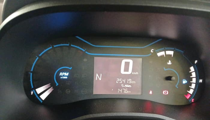 2020 Renault Kwid RXT 1.0 AMT (O), Petrol, Automatic, 25,419 km, interior