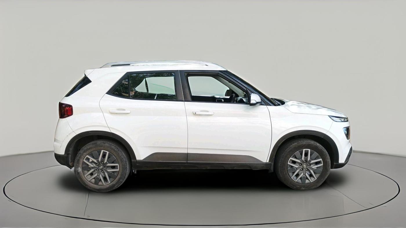 2022 Hyundai VENUE SX 1.5 CRDI, Diesel, Manual, 42,536 km, exterior