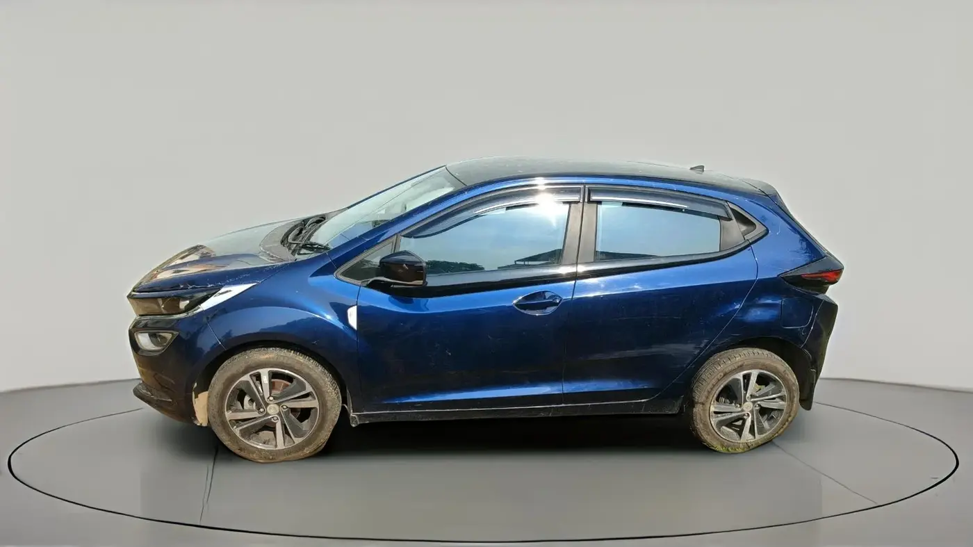 2024 Tata ALTROZ XZ CNG, CNG, Manual, 15,388 km, exterior