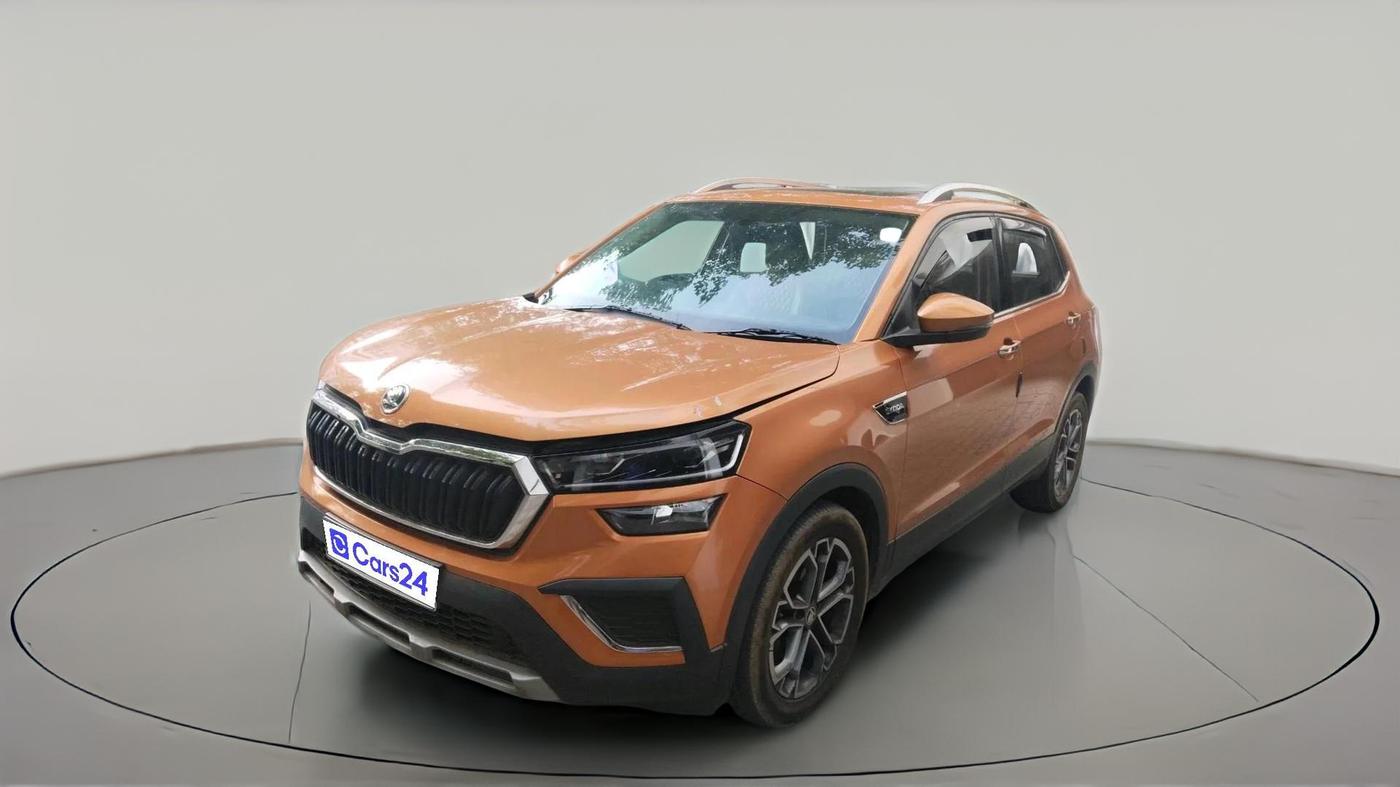 2021 Skoda KUSHAQ STYLE 1.0L TSI AT, Petrol, Automatic, 96,979 km, exterior