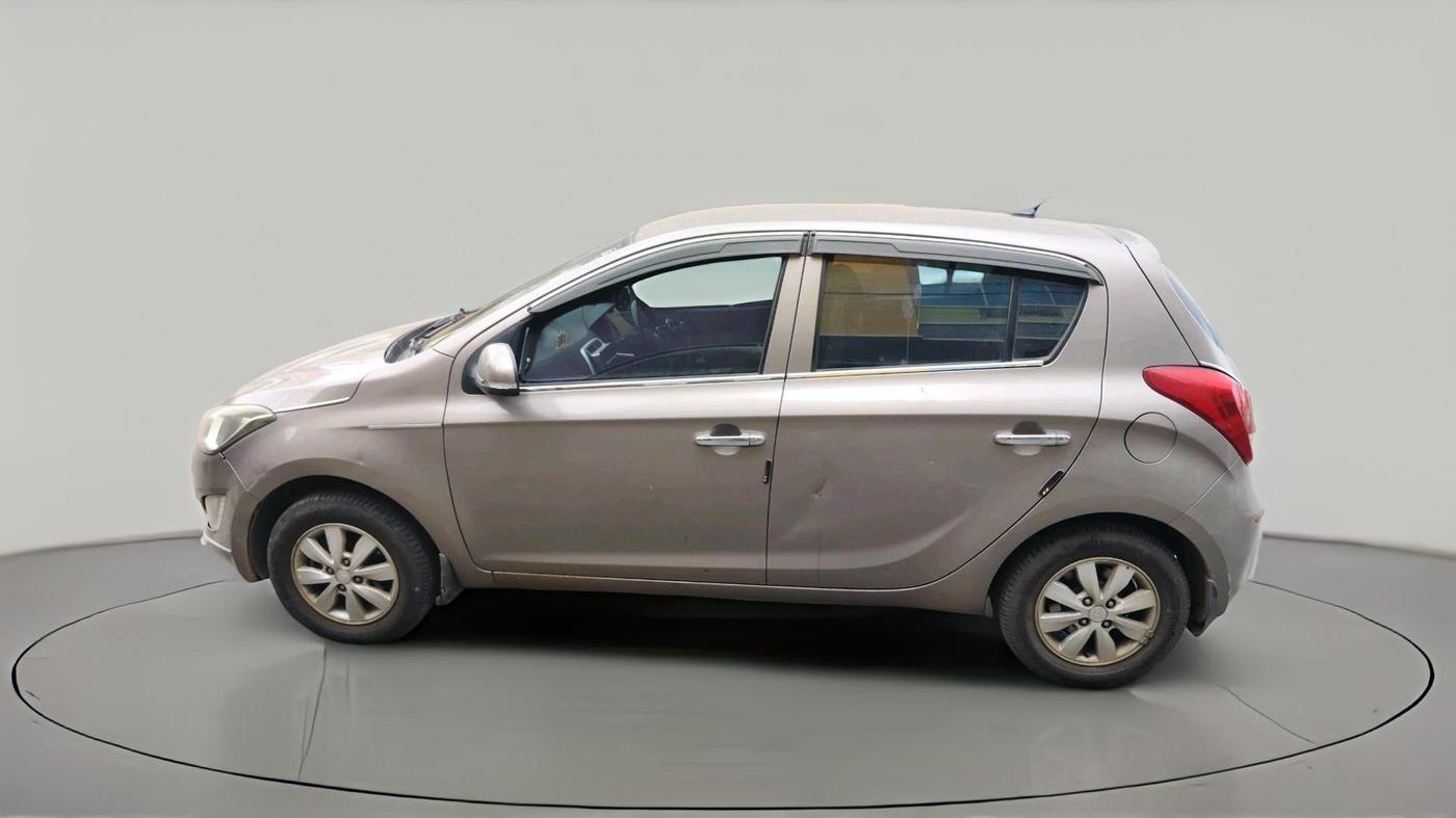 2013 Hyundai i20 SPORTZ 1.4 CRDI, Diesel, Manual, 2,28,487 km, exterior
