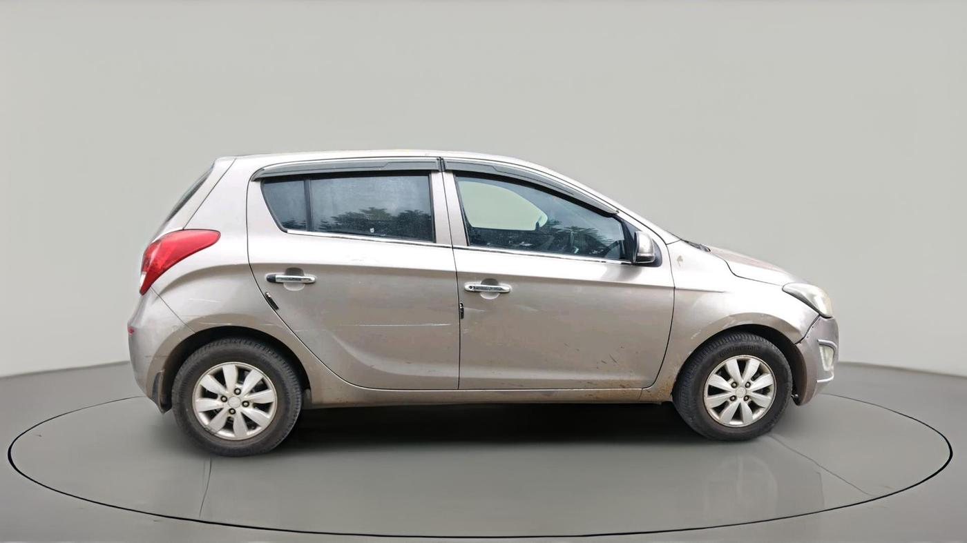 2013 Hyundai i20 SPORTZ 1.4 CRDI, Diesel, Manual, 2,28,487 km, exterior