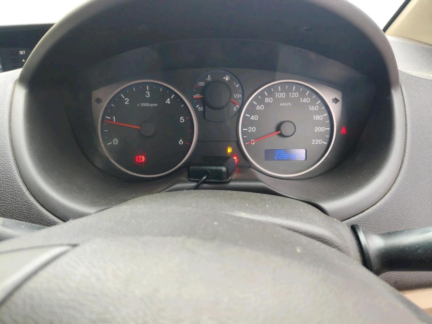2013 Hyundai i20 SPORTZ 1.4 CRDI, Diesel, Manual, 2,28,487 km, interior