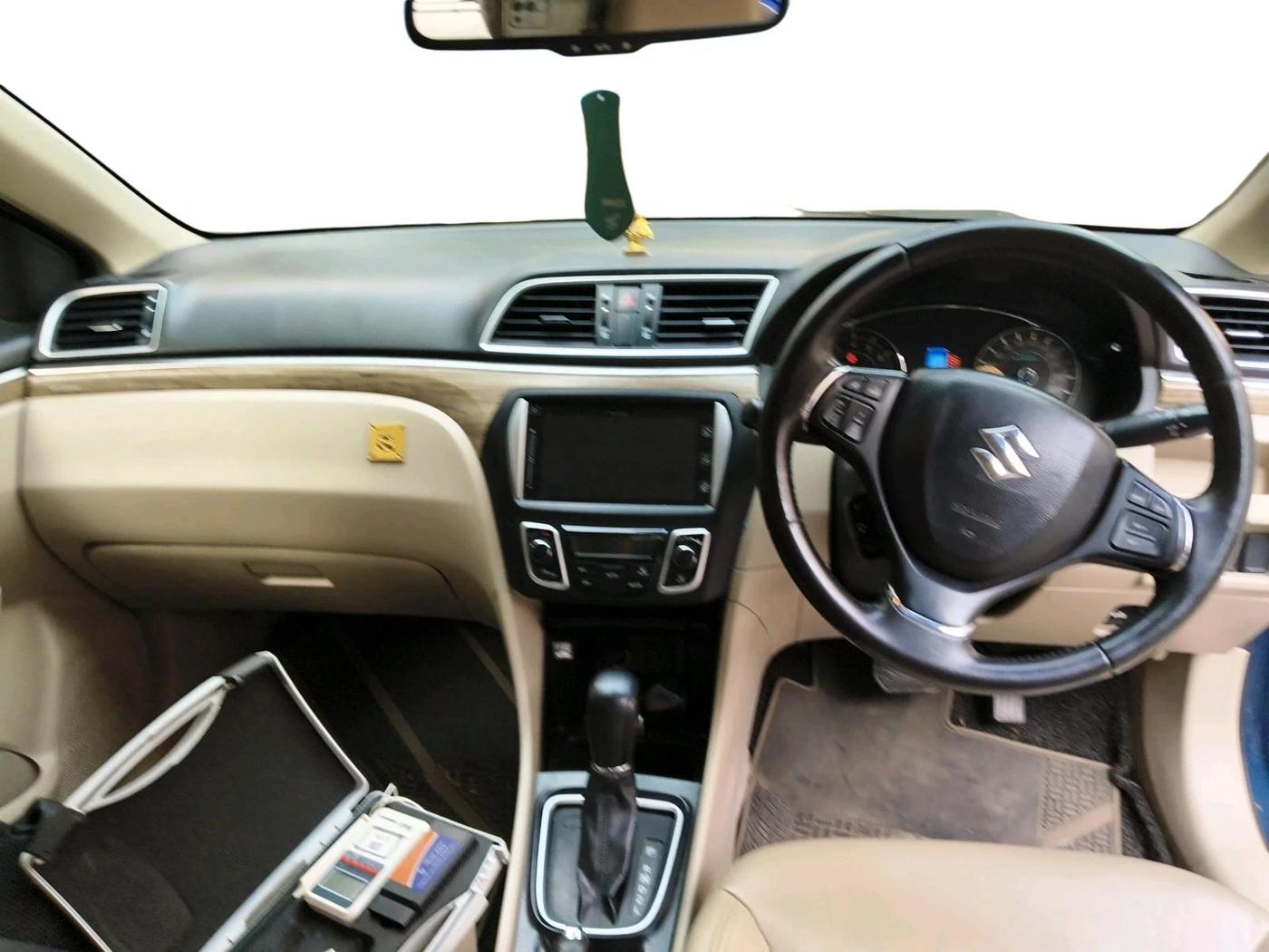 2019 Maruti Ciaz ALPHA  AT 1.5 SHVS PETROL, Petrol, Automatic, 55,236 km, interior