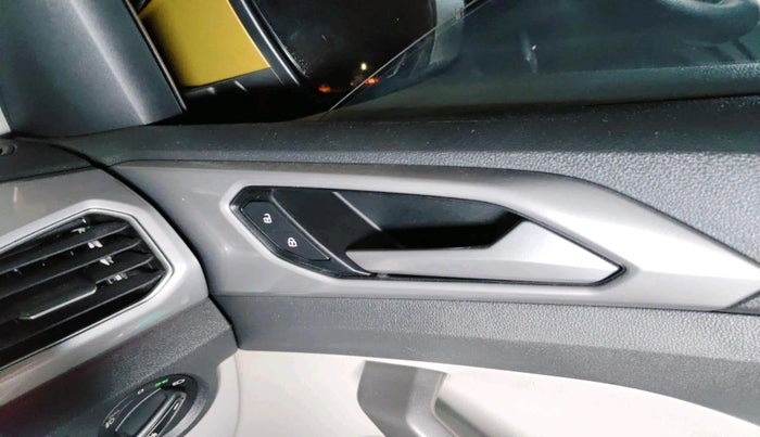 2022 Volkswagen TAIGUN GT 1.5 TSI MT, Petrol, Manual, 51,656 km, interior