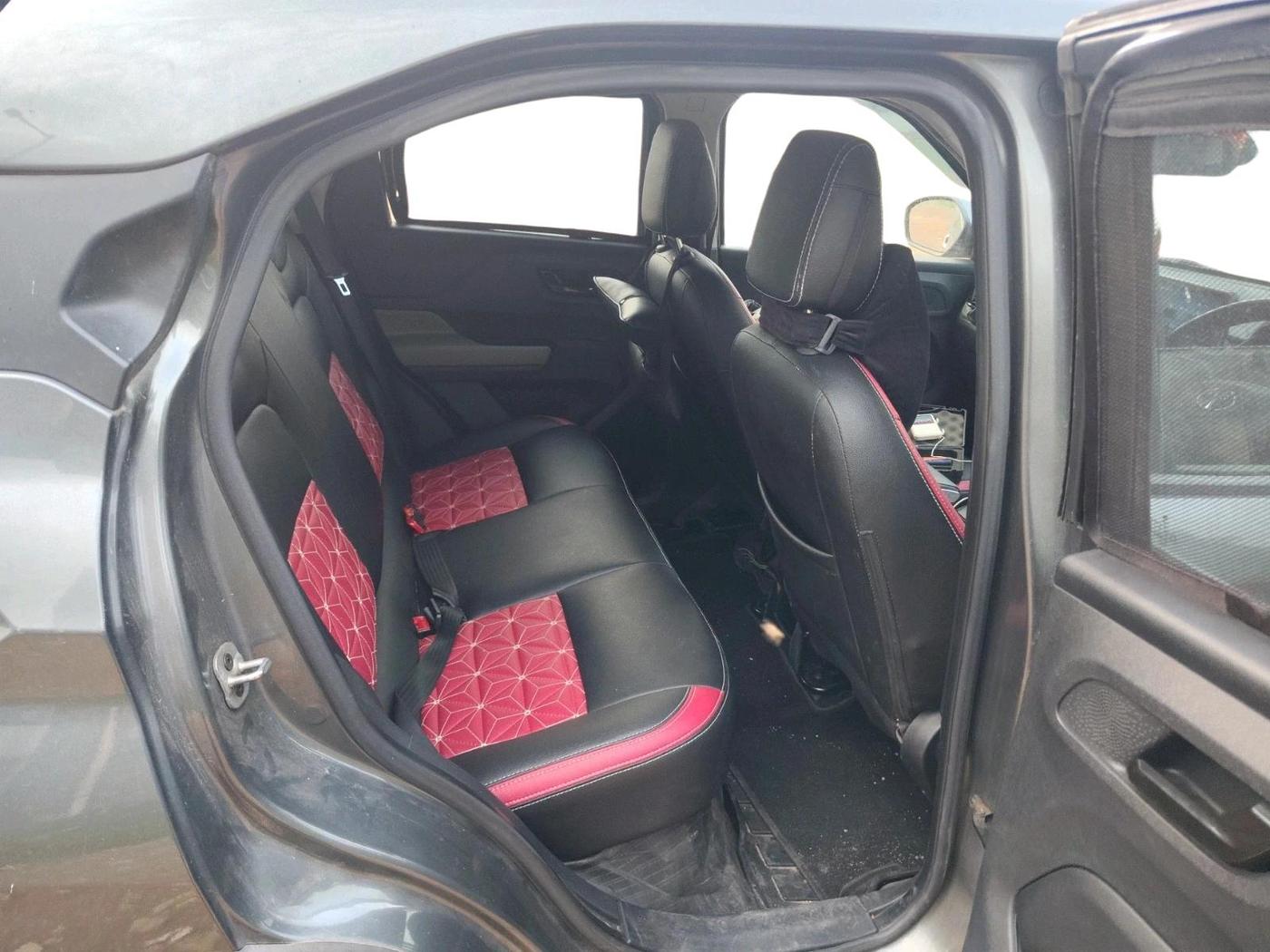 2023 Tata PUNCH ADVENTURE RHYTHM CNG MT, CNG, Manual, 33,128 km, interior