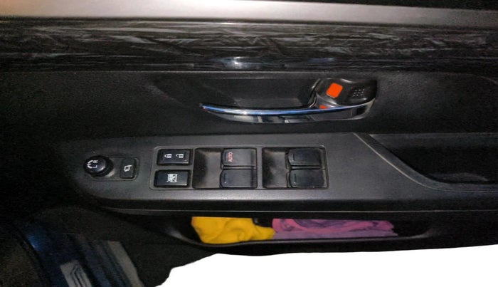 2019 Maruti XL6 ZETA MT, Petrol, Manual, 16,974 km, interior