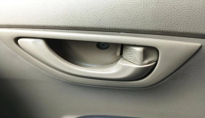 2014 Honda Amaze 1.5L I-DTEC E, Diesel, Manual, 66,776 km, interior