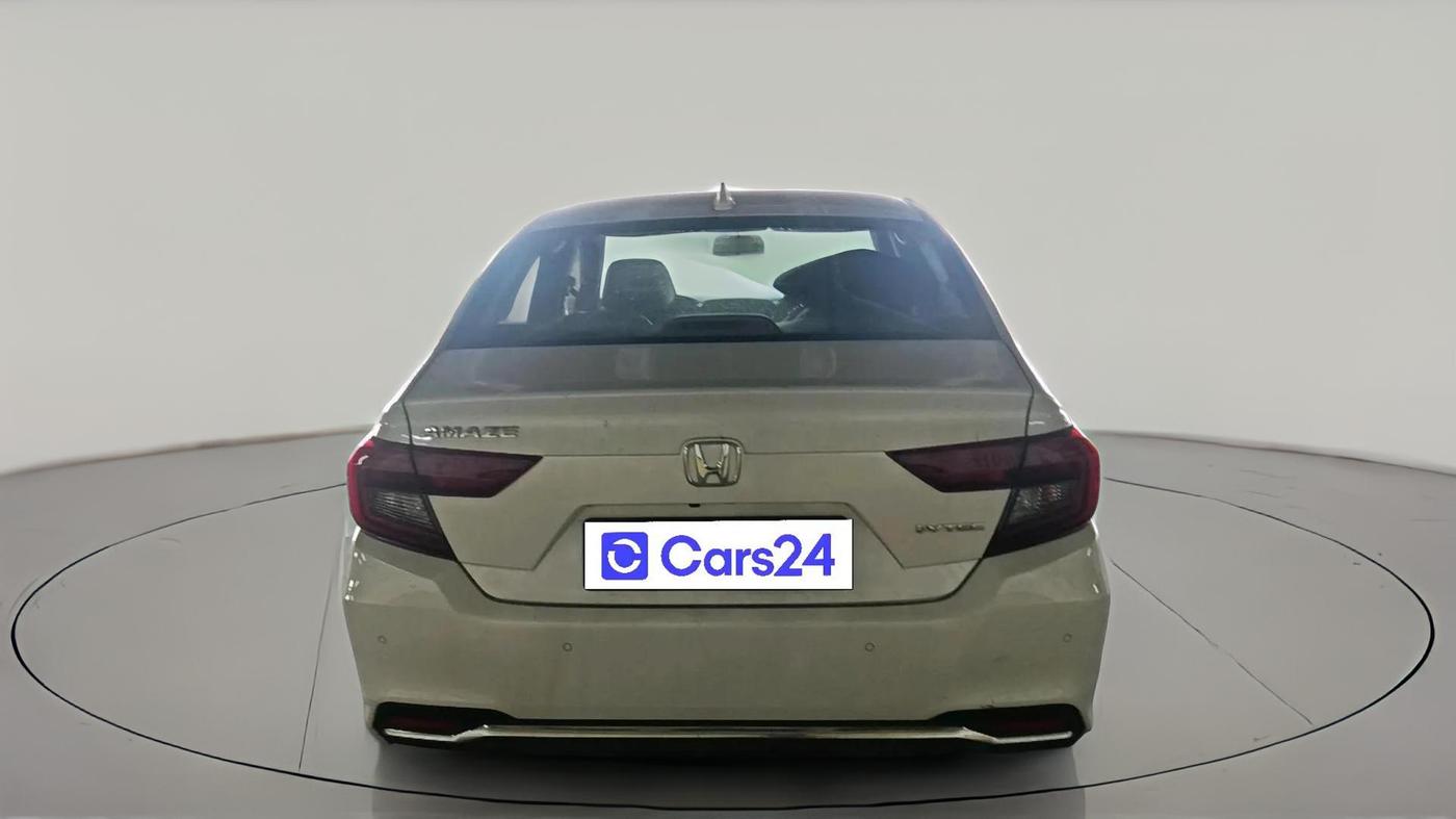 2024 Honda Amaze 1.2L I-VTEC VX, Petrol, Manual, 38,413 km, exterior