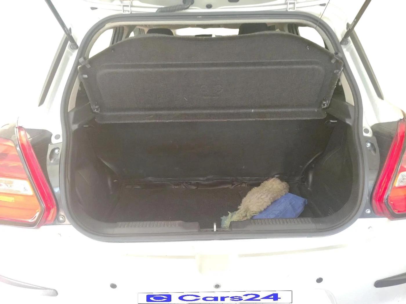 2019 Maruti Swift VXI AMT, Petrol, Automatic, 48,549 km, exterior