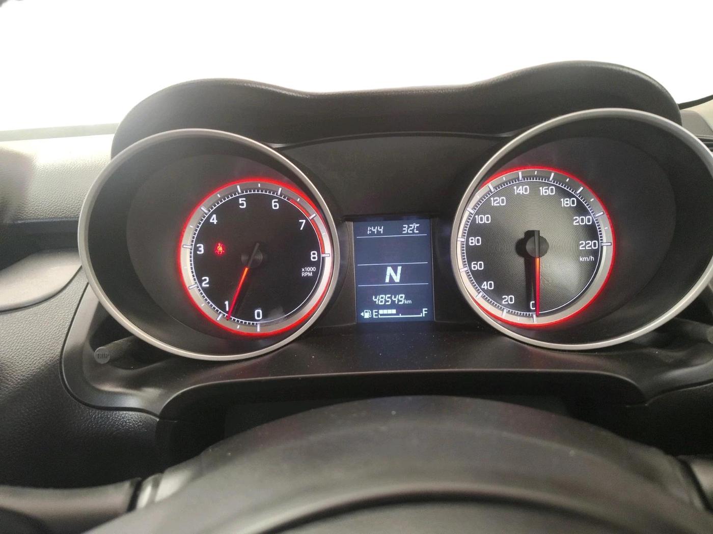 2019 Maruti Swift VXI AMT, Petrol, Automatic, 48,549 km, interior