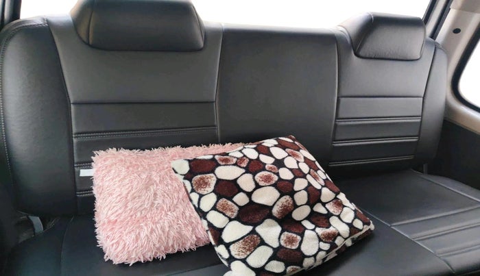 2021 Maruti Eeco 5 STR AC (O), Petrol, Manual, 15,516 km, interior