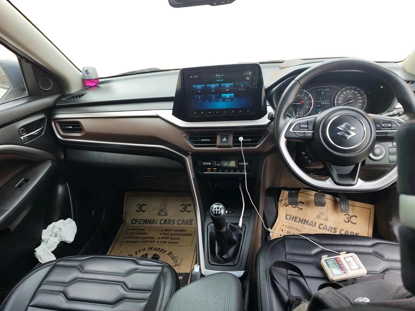 2024 Maruti BREZZA ZXI + SMART HYBRID, Petrol, Manual, 19,910 km, interior