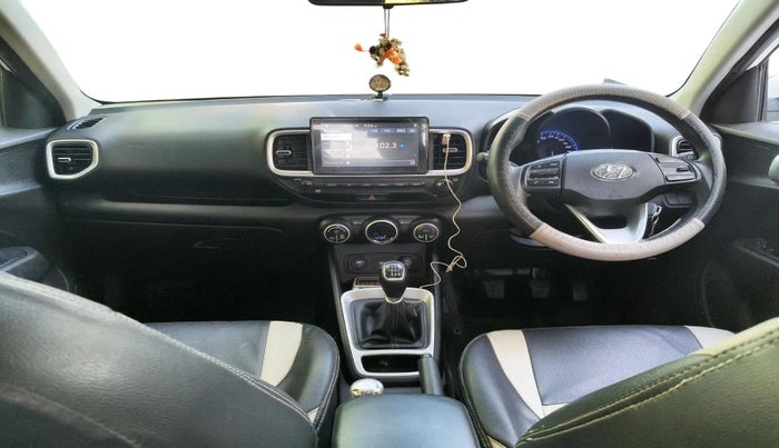 2021 Hyundai VENUE SX 1.5 CRDI, Diesel, Manual, 53,852 km, interior